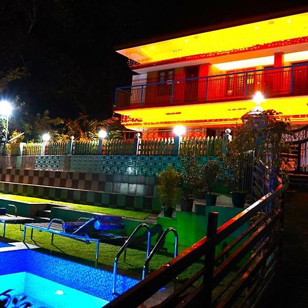 Arabian Nights Munnar Villa Exterior photo