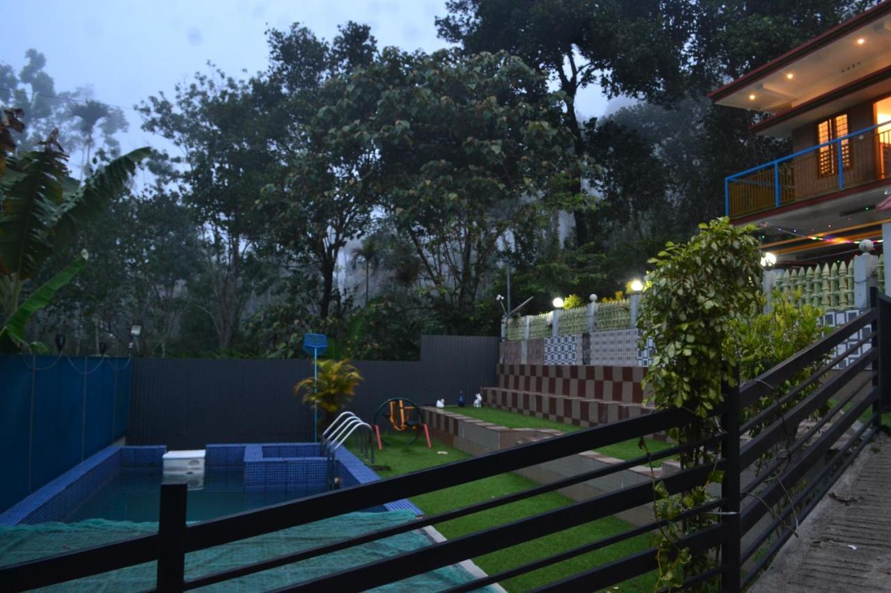 Arabian Nights Munnar Villa Exterior photo