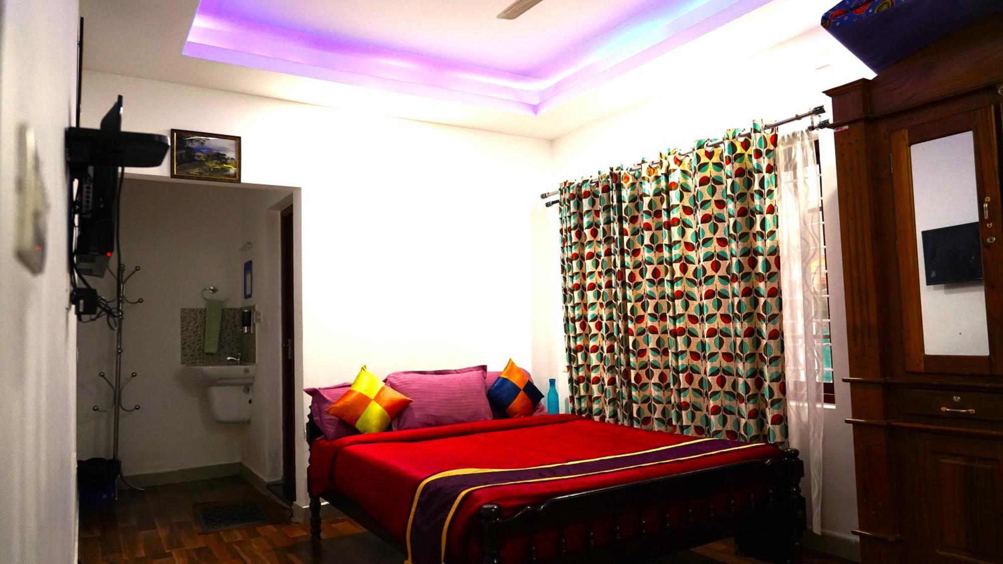 Arabian Nights Munnar Villa Exterior photo