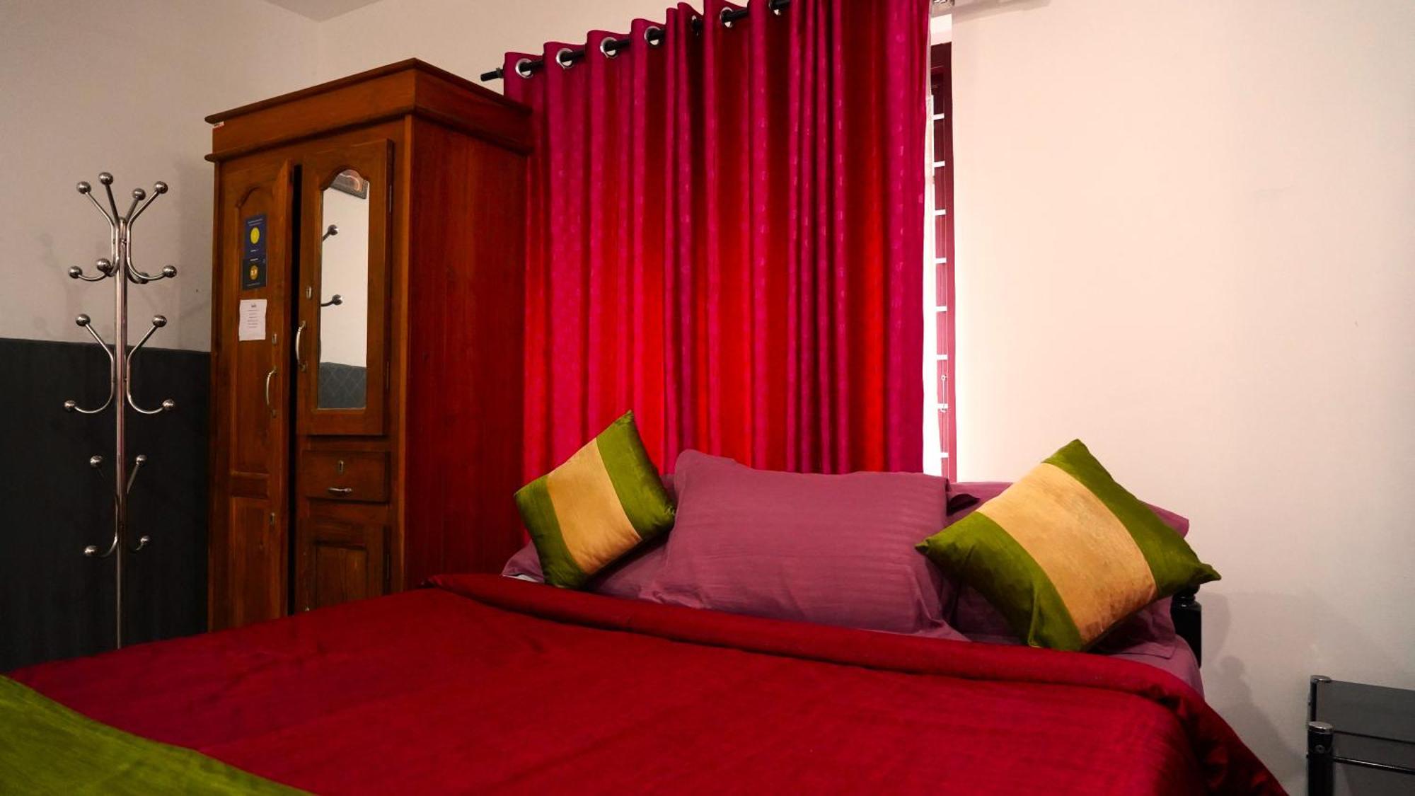 Arabian Nights Munnar Villa Exterior photo